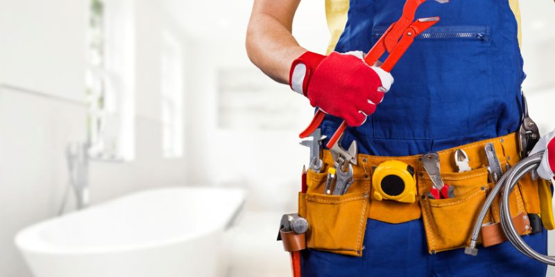 Como Evitar Golpes na Contratação de Encanador em Caxias do Sul